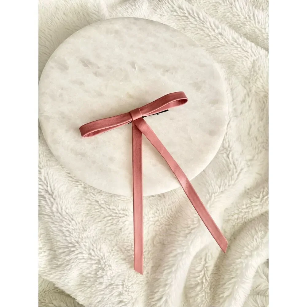 Pink color mini leather hair bow clip ￼